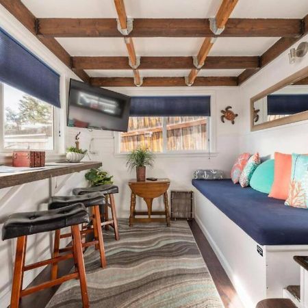 Ashore The Clouds Glamping Awaits Woodland Park Exterior photo